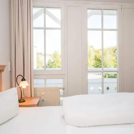 Stilvolle Nahe Ostseestrand In Lejlighed Sellin (Rugen)
