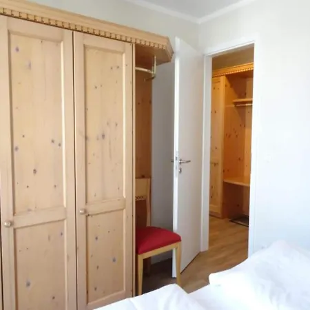 Stilvolle Nahe Ostseestrand In * Sellin (Rugen)